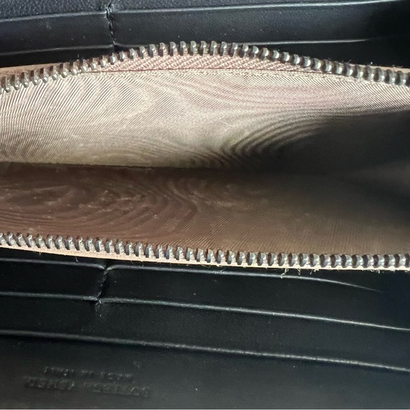 Exotic Python Bottega Veneta wallet - Picture 10 of 16